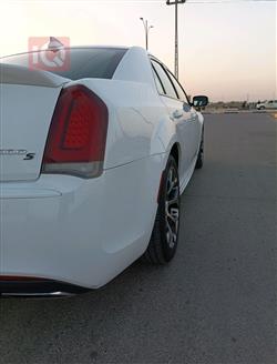 كرايسلر 300